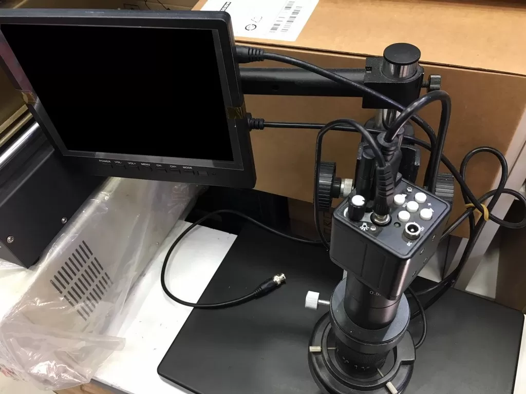 Dijital Endüstriyel Mikroskop Tablalı Akrobat Kollu